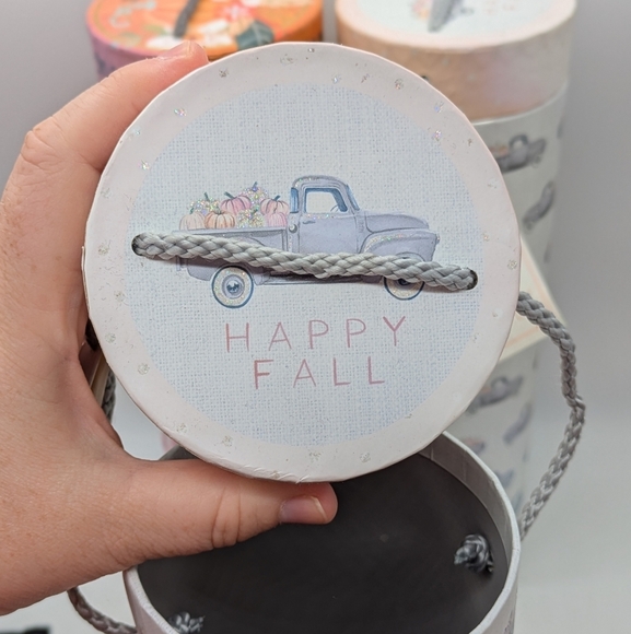 Set Of 6 Fall Themed Wine Gift Bags & Boxes - Picture 6 of 7